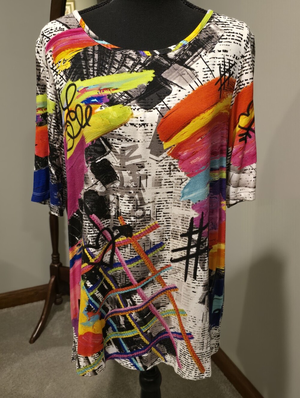 Abstract Brushstroke Print Tunic Top - Multicolor ELBOW SLEEVE!